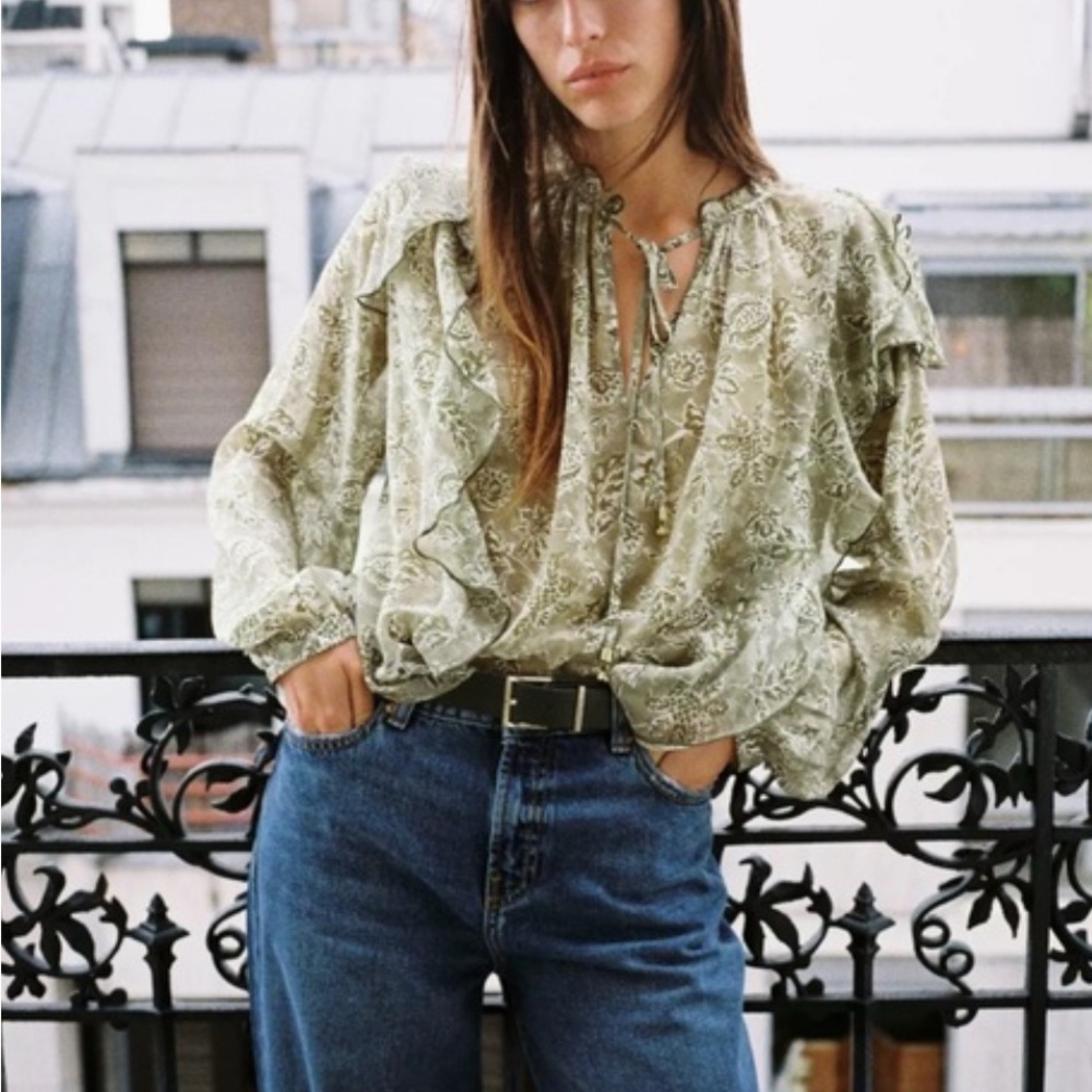 Zara Ruffled Multicolored Blouse - Picture 2 of 13